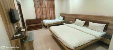 hotel room main image hotel room main image