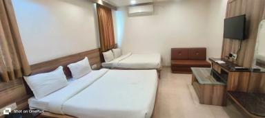 hotel room main image hotel room main image