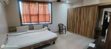 hotel room main image hotel room main image