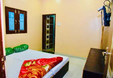 hotel room main image hotel room main image