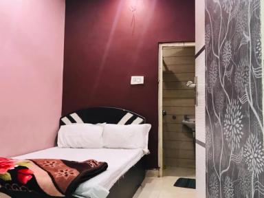 hotel room main image hotel room main image