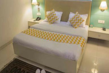 hotel room main image hotel room main image