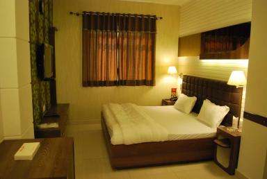 hotel room main image hotel room main image