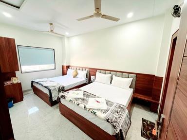 hotel room main image hotel room main image