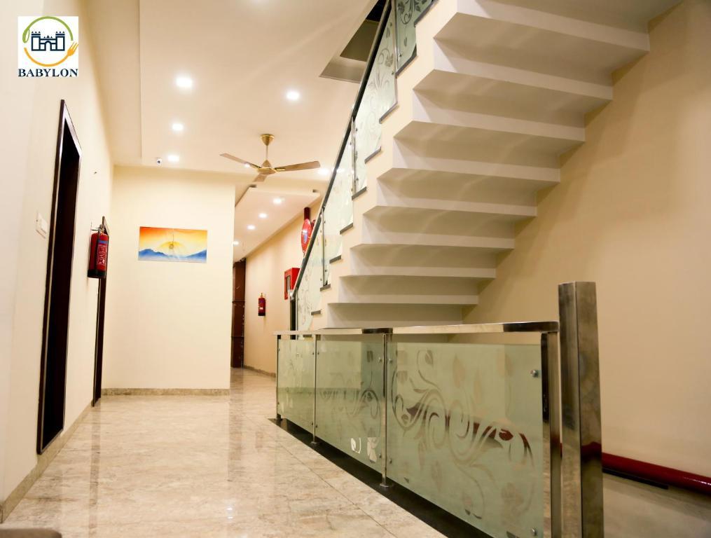 entry at hotel babylon regency in mathura hotel_Image