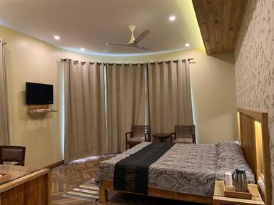 hotel room main image hotel room main image