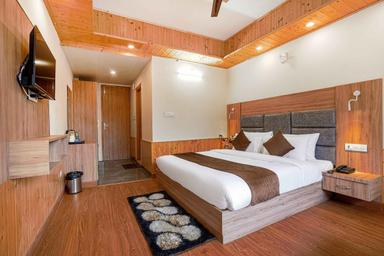 hotel room main image hotel room main image