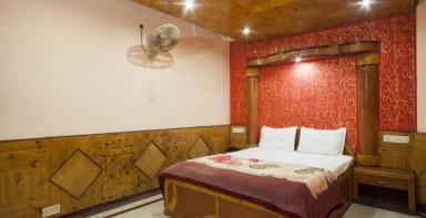 hotel room main image hotel room main image