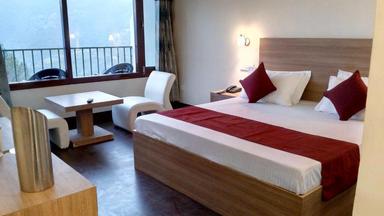 hotel room main image hotel room main image