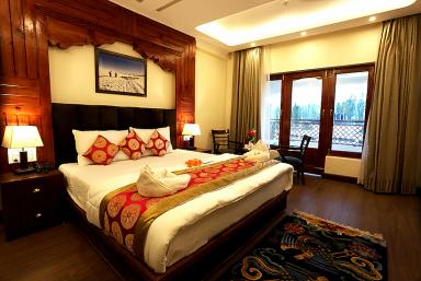 hotel room main image hotel room main image