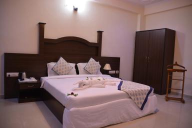 hotel room main image hotel room main image