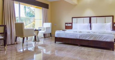 hotel room main image hotel room main image