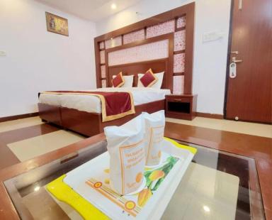 hotel room main image hotel room main image