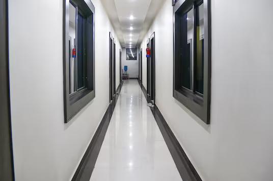 entry at hotel mahabir inn in mathura hotel_Image