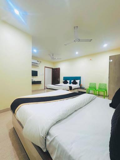 hotel room main image hotel room main image