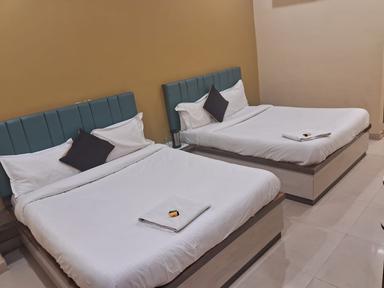 hotel room main image hotel room main image