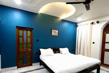 hotel room main image hotel room main image