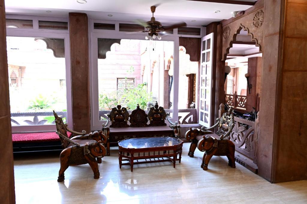seating area at hotel om heritage in jodhpur hotel_Image
