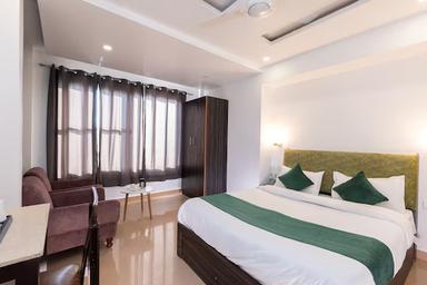 hotel room main image hotel room main image