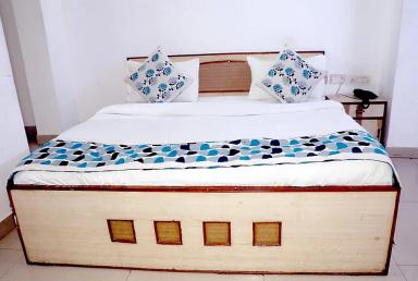 hotel room main image hotel room main image