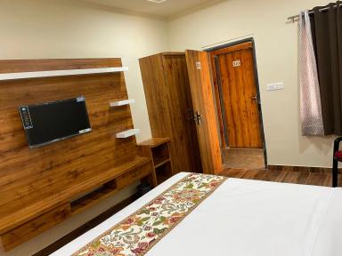 hotel room main image hotel room main image