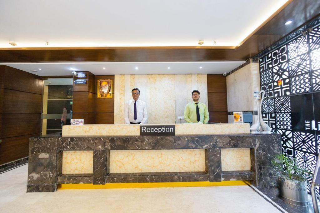 a reception area at Hotel Sahibs LightHouse in Agra hotel_Image