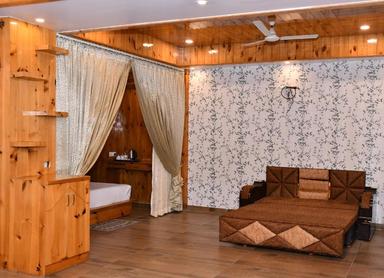 hotel room main image hotel room main image