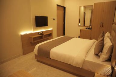 hotel room main image hotel room main image