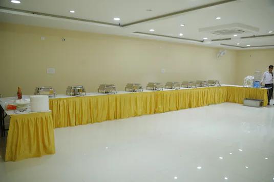 dining room at hotel the mansion in Mathura hotel_Image