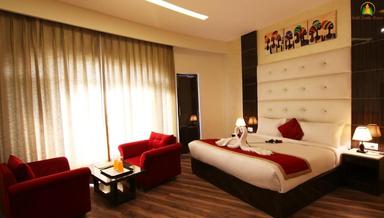 hotel room main image hotel room main image