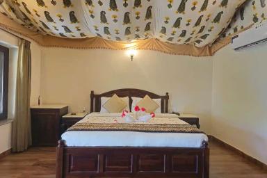 hotel room main image hotel room main image