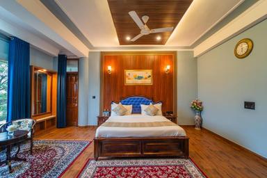 hotel room main image hotel room main image