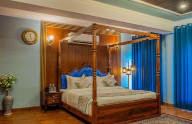 hotel room main image hotel room main image