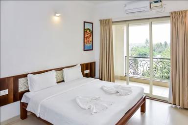 hotel room main image hotel room main image