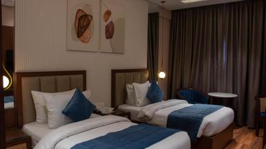 hotel room main image hotel room main image