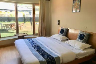 hotel room main image hotel room main image