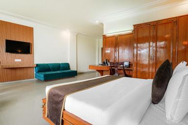 hotel room main image hotel room main image