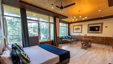 hotel room main image hotel room main image