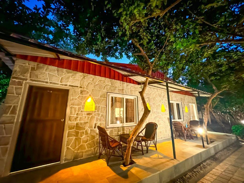 facade at ranthambhore national resort sawai in madhopur hotel_Image