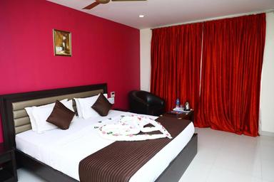 hotel room main image hotel room main image