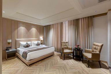 hotel room main image hotel room main image