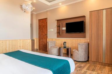 hotel room main image hotel room main image