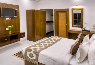 hotel room main image hotel room main image