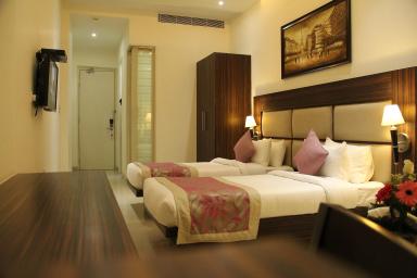 hotel room main image hotel room main image