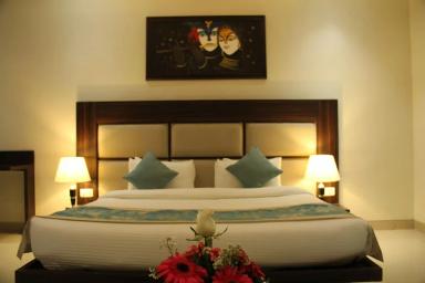 hotel room main image hotel room main image