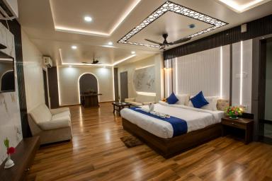 hotel room main image hotel room main image