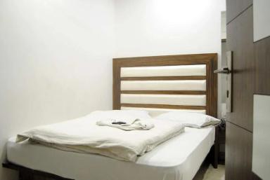 hotel room main image hotel room main image