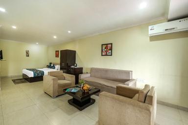 hotel room main image hotel room main image