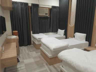 hotel room main image hotel room main image