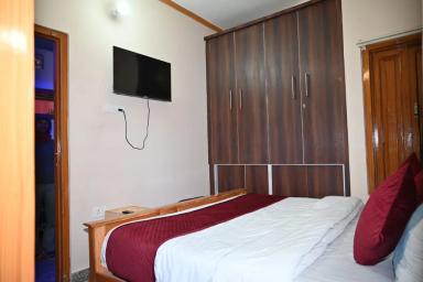 hotel room main image hotel room main image